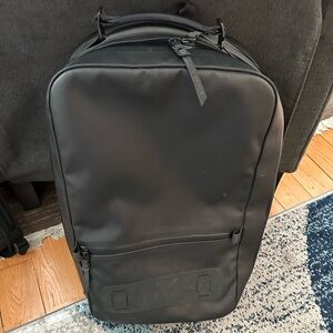 Black Ember Citadel Minimal 25L